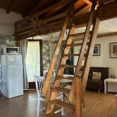Εξοχικό σπίτι Tiny House- Maggiore -malpensa Airport - *
