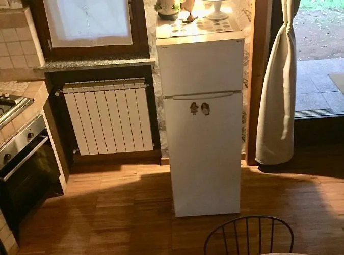 Tiny House- Maggiore -malpensa Airport - Εξοχικό σπίτι Varallo Pombia
