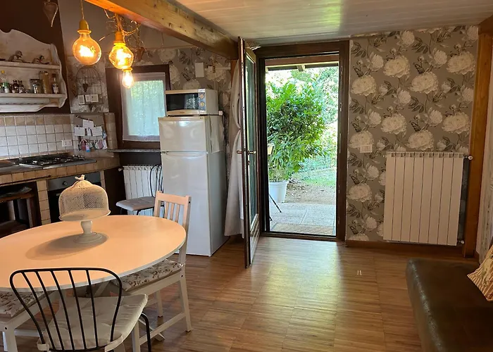 Tiny House- Maggiore -malpensa Airport - Εξοχικό σπίτι Varallo Pombia